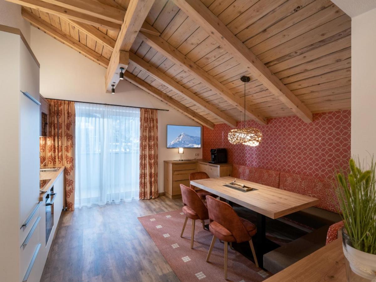 Alma Appartements Mayrhofen Ngoại thất bức ảnh