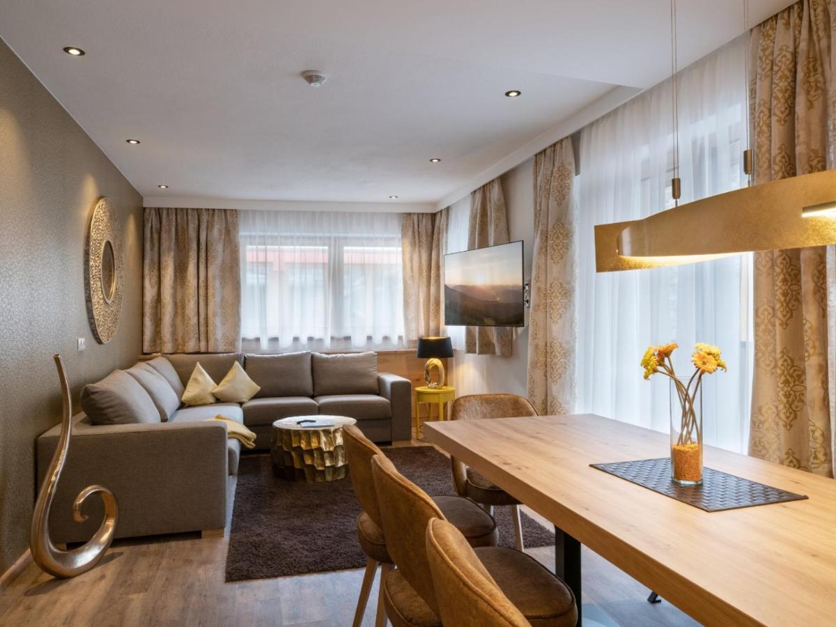 Alma Appartements Mayrhofen Ngoại thất bức ảnh