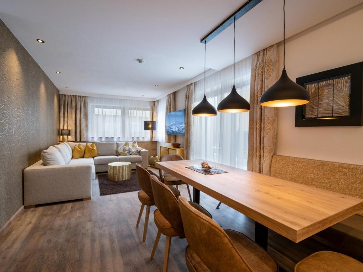 Alma Appartements Mayrhofen Ngoại thất bức ảnh